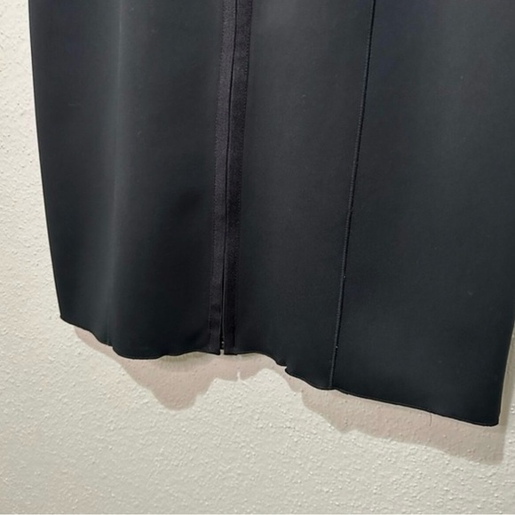 THEORY Tenna Black Neoprene zip Front Dress Size 4 - Picture 6 of 14